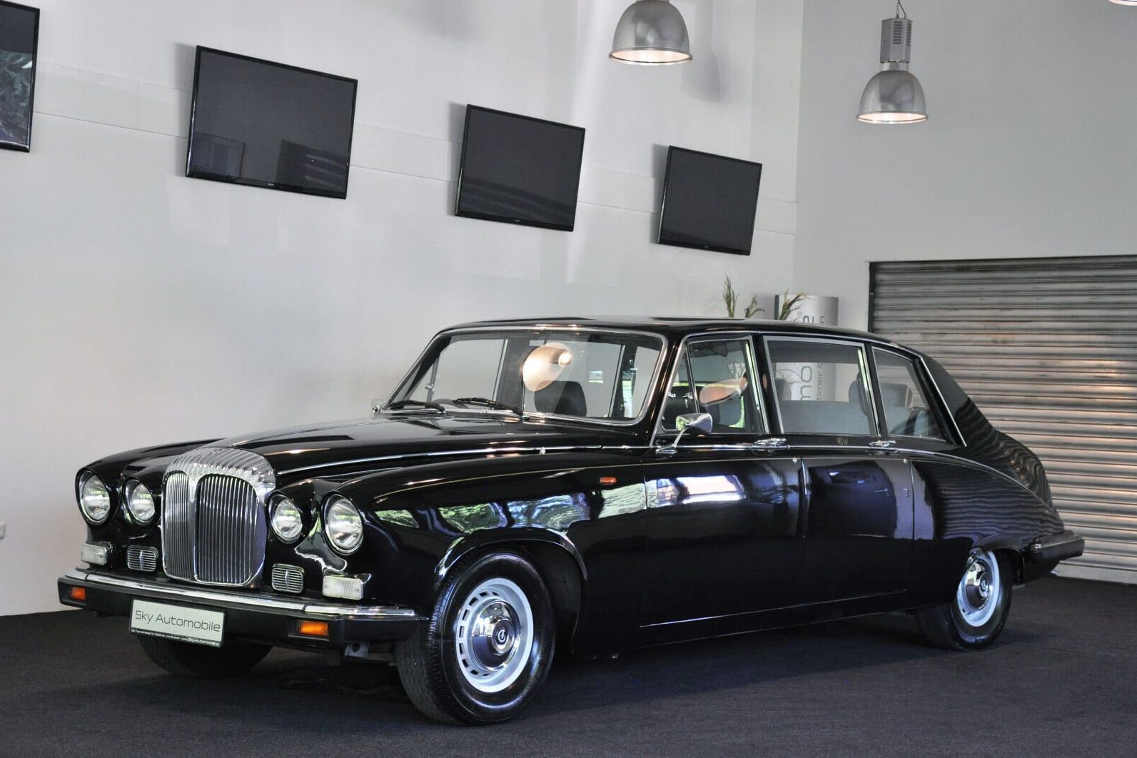 Roger Whittakers Jaguar Daimler DS 420: Der Startpreis des Oldtimers lag bei einem Euro.