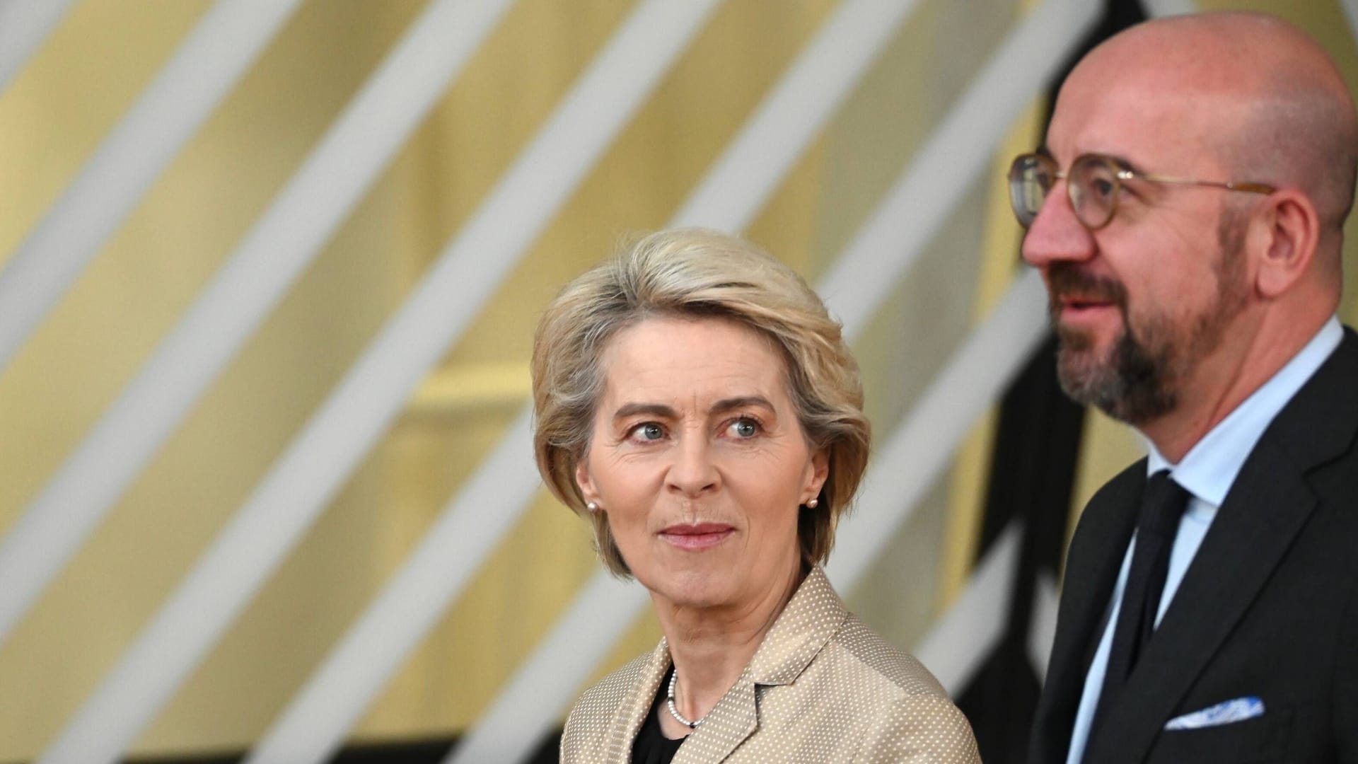 Ursula von der Leyen und Charles Michel liefern sich einen harten Machtkampf. Ursula von der Leyen und Charles Michel liefern sich einen harten Machtkampf.
