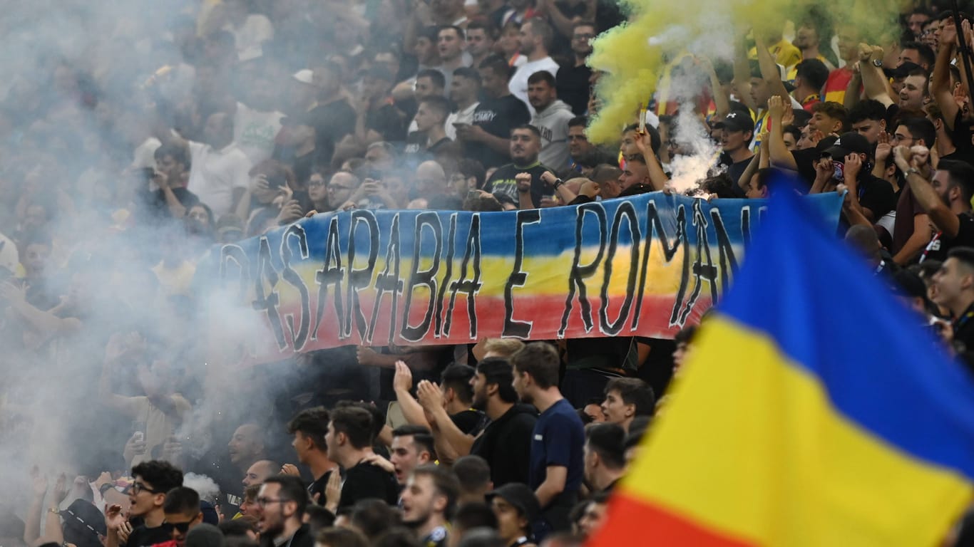 "Bessarabien ist Rumänien". Teile der rumänischen Fans sorgen für eine Spielunterbrechung.