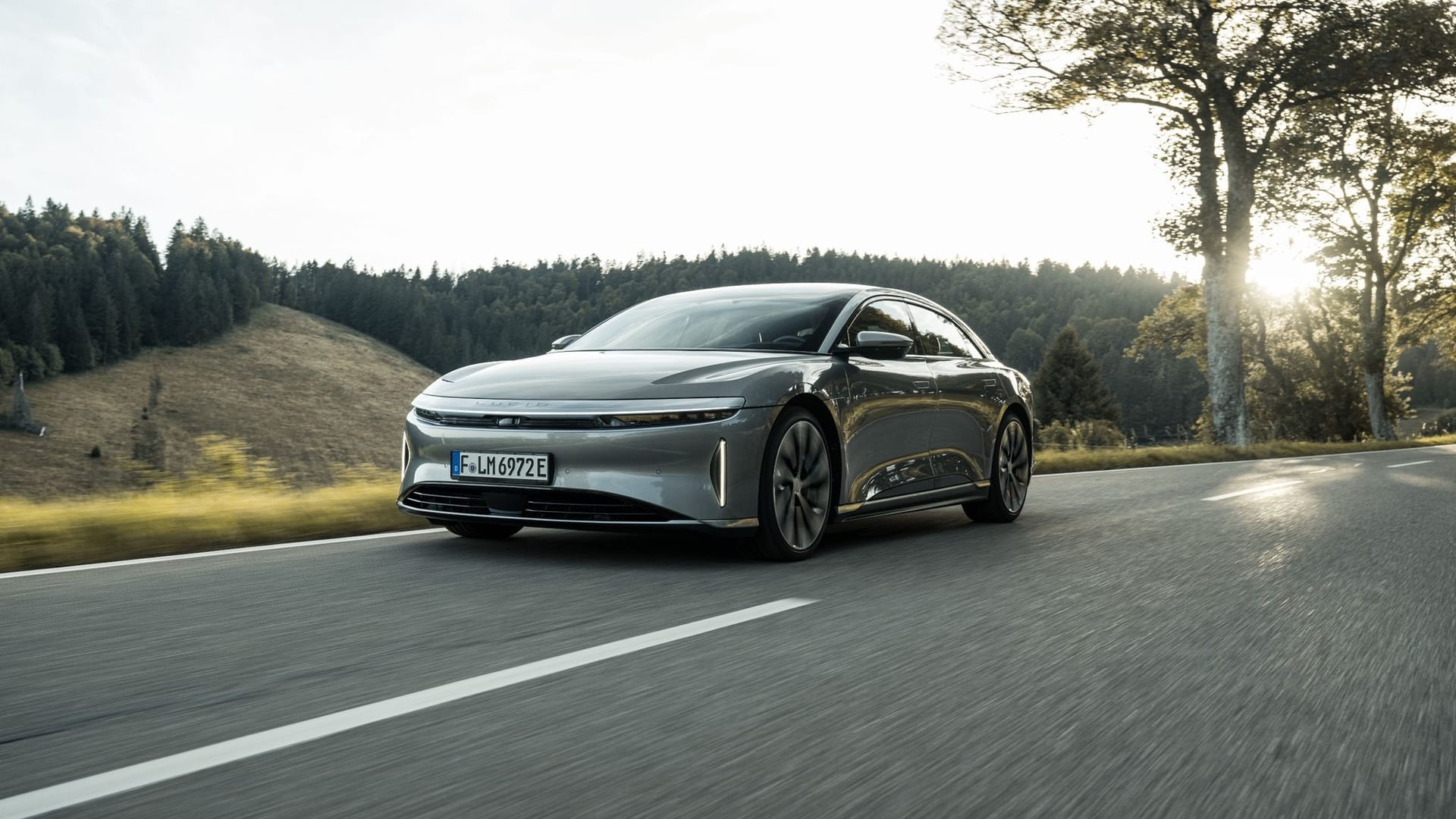 E-Auto Lucid Air Touring