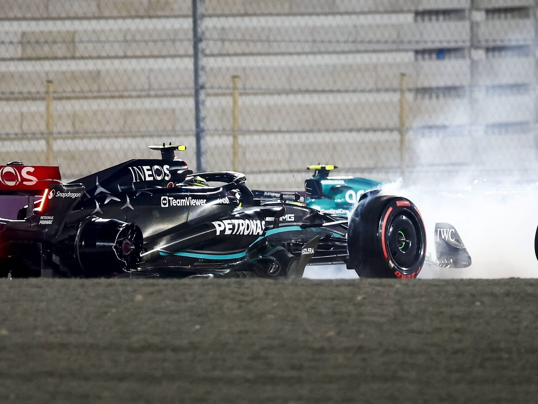 Formel 1 So lief der Crash zwischen Hamilton und Russell