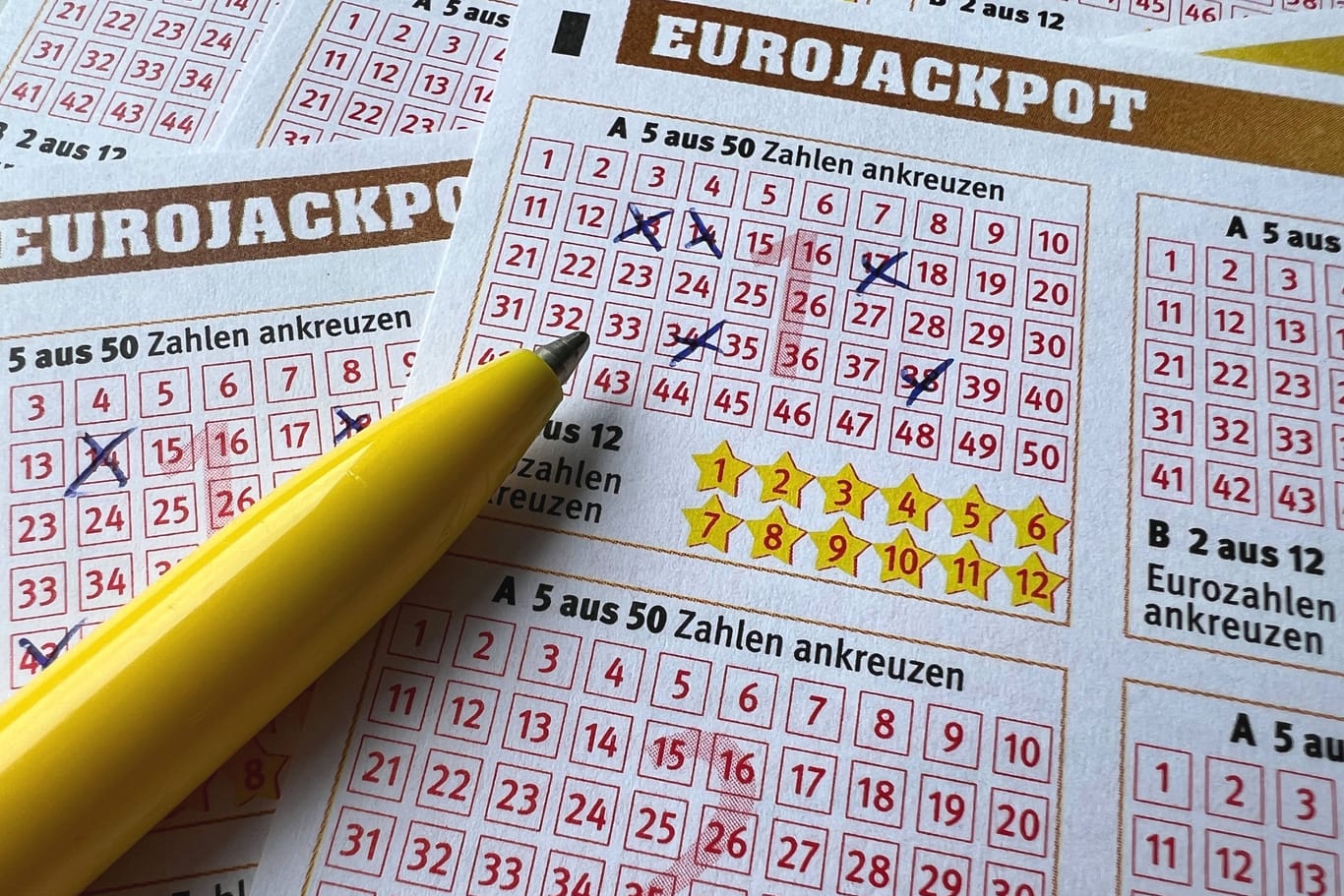 Spielschein des Eurojackpots.