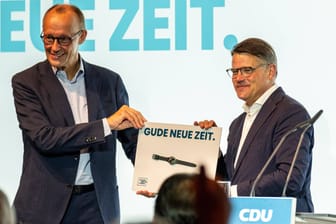 Anfang September war Friedrich Merz (l.) zu Besuch in Hessen. Boris Rhein empfing den CDU-Chef herzlich.