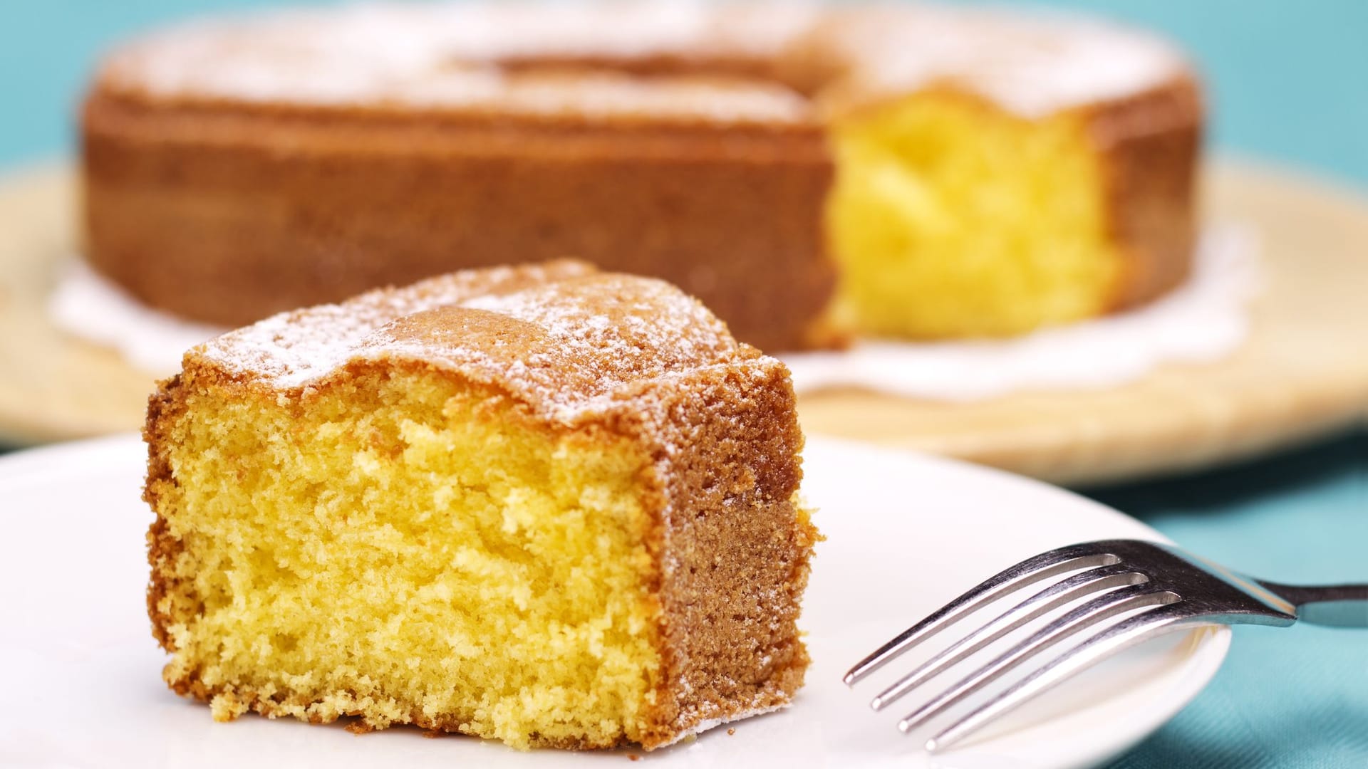 Dieser Joghurt-Kuchen schmeckt und kann nach Belieben variiert werden.