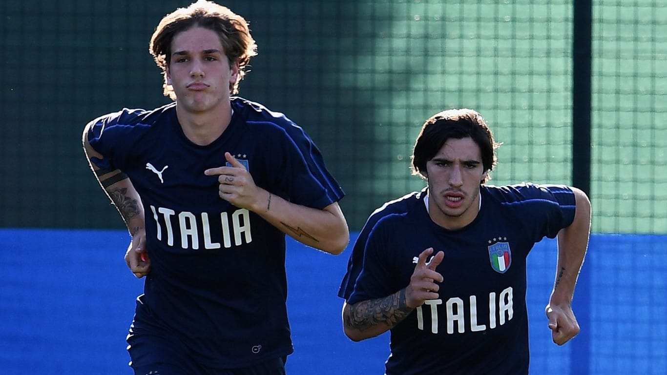 Nicolò Zaniolo (links) und Sandro Tonali: Die beiden italienischen Nationalspieler wurden befragt.