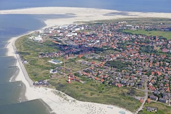Luftaufnahme von Borkum (Archivfoto): Die Genehmigung ist bis Oktober 2025 befristet.