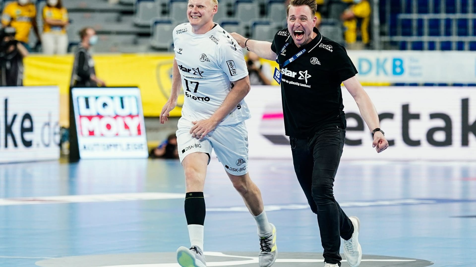 Patrick Wiencek und Filip Jicha beim THW Kiel