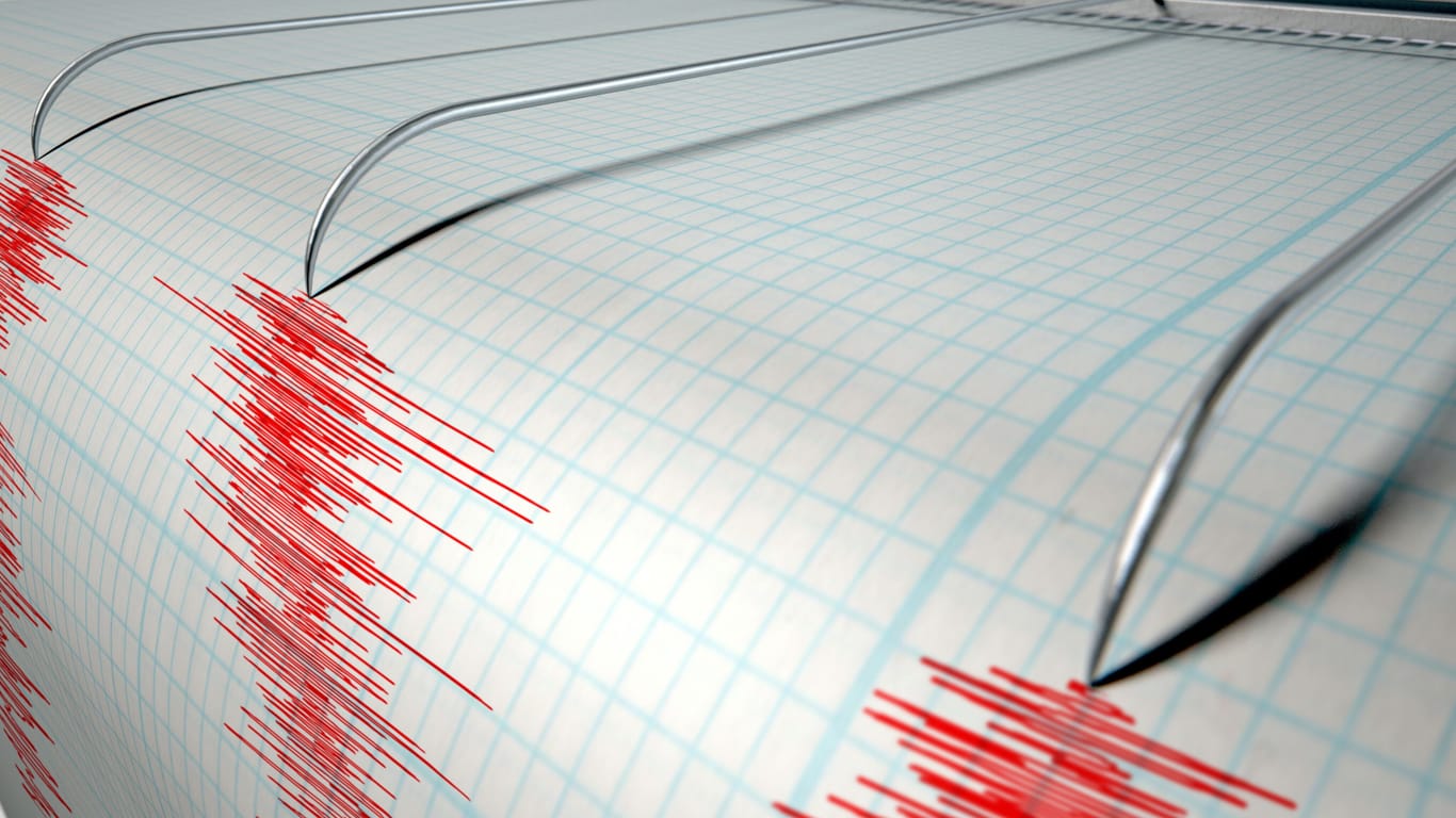 Ein Seismograph zeichnet Erschütterungen auf (Symbolbild): Im Iran kam es zu einer Serie von Erdbeben.