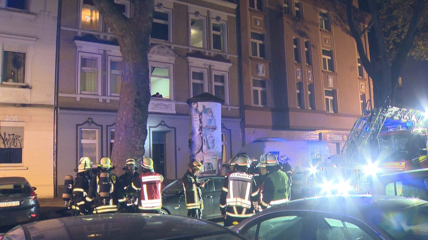Gleich zweimal mussten Feuerwehr und Polizei am Sonntagabend zu Bränden in die Dortmunder Nordstadt ausrücken.