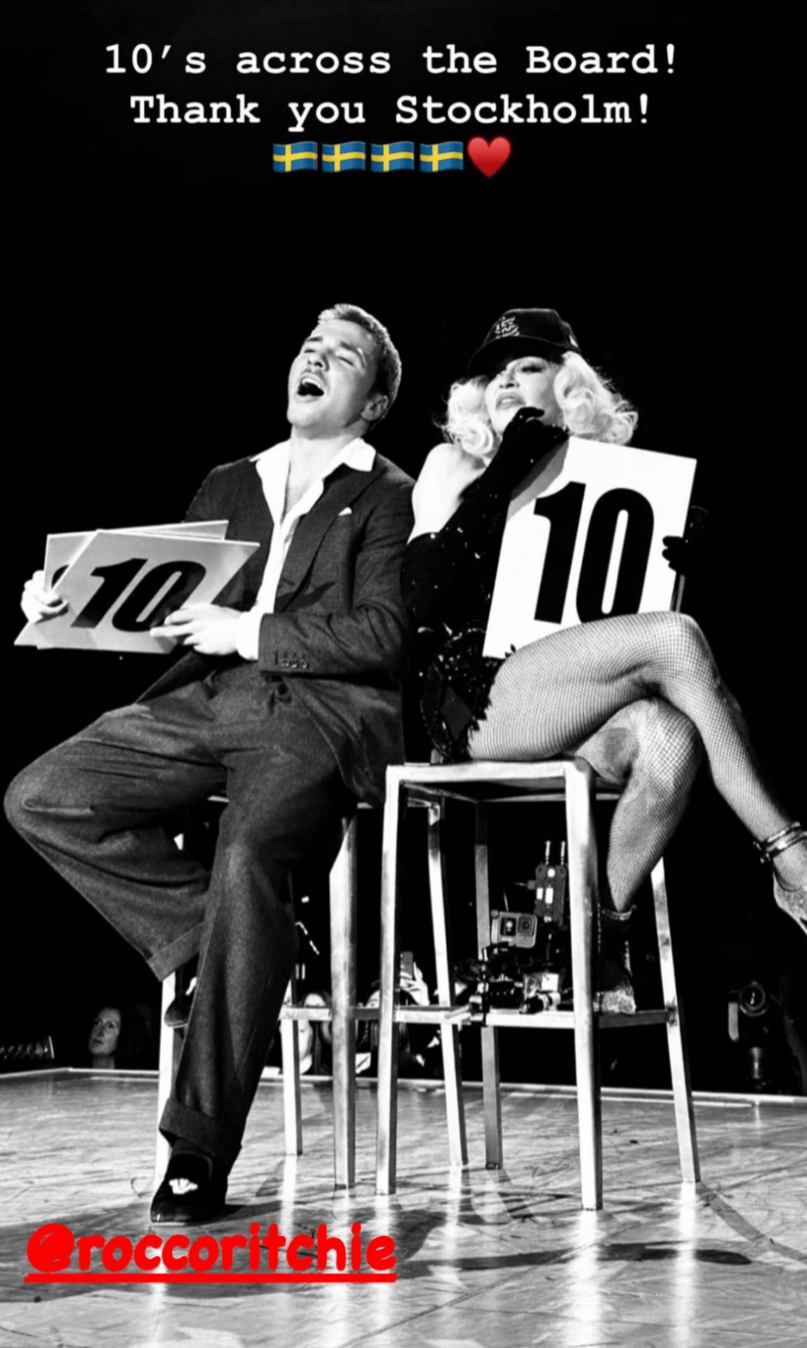 Madonna und ihr Sohn Rocco genießen den Moment auf der Bühne.