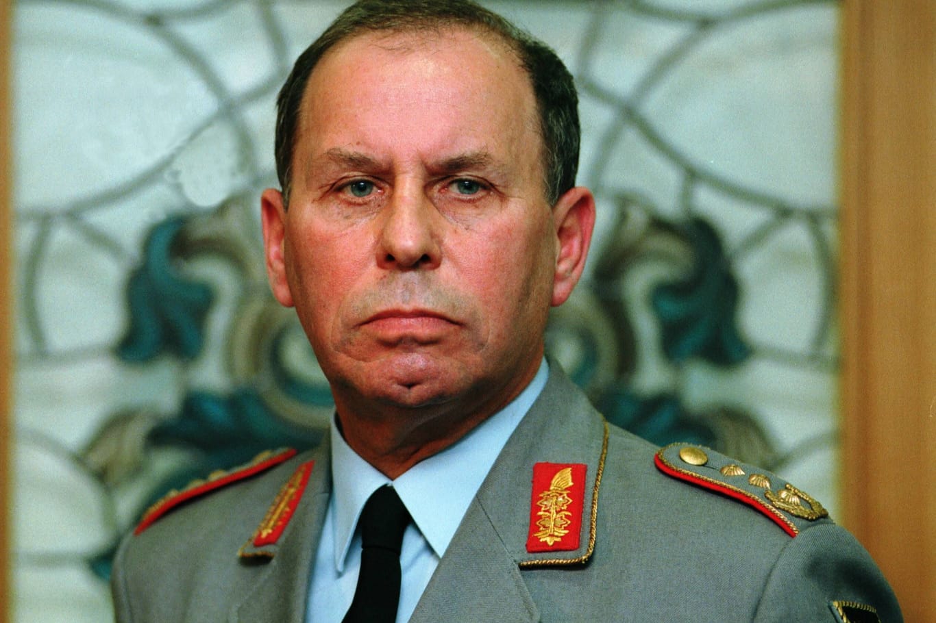 Helmut Willmann in seiner Rolle als Inspekteur des Heeres (Archivbild): Unter der Führung von Willmann wurde in den 1990er Jahren das Kommando Spezialkräfte aufgebaut.