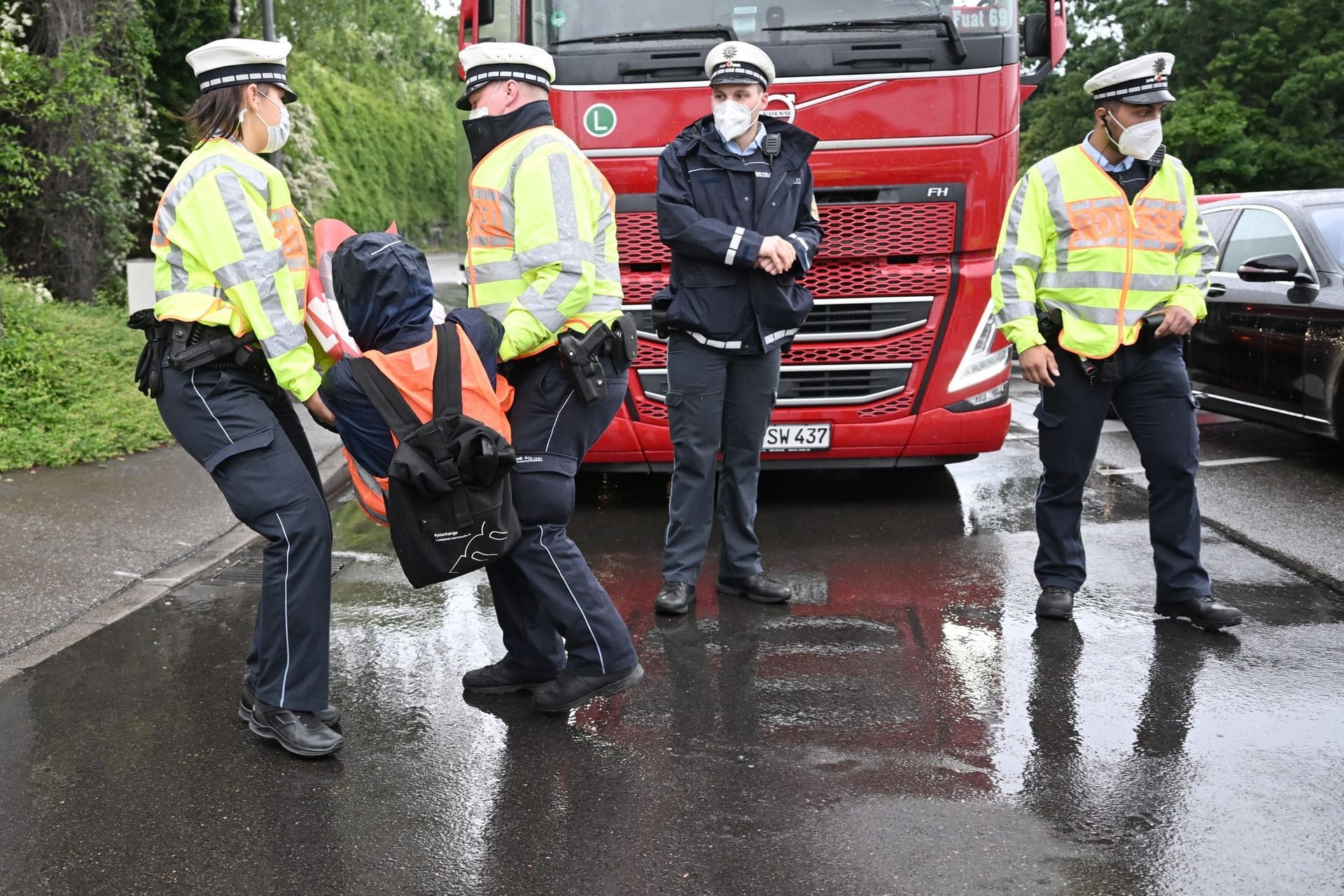 Straßenblockade der "Letzten Generation"