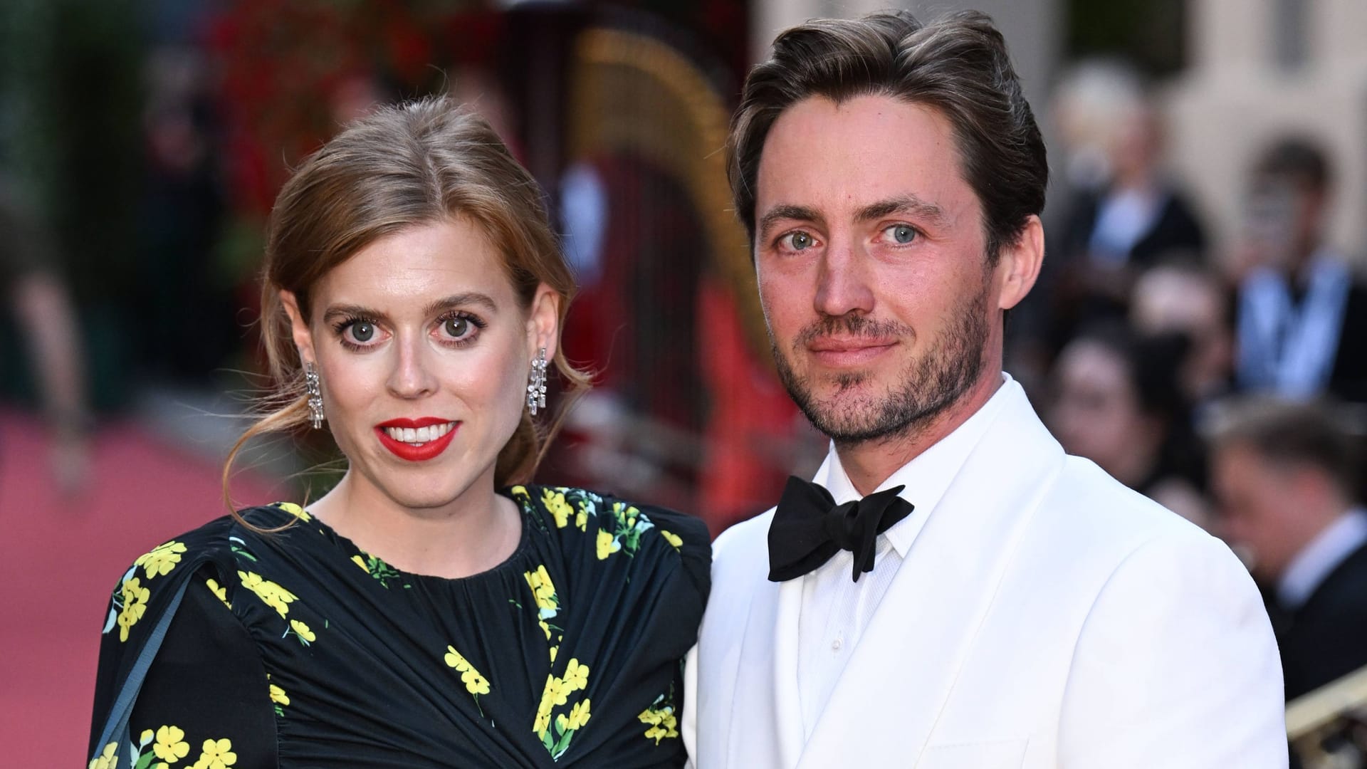 Prinzessin Beatrice and Edoardo Mapelli Mozzi: Im September diesen Jahres besuchten die beiden die Vogue World. Prinzessin Beatrice and Edoardo Mapelli Mozzi: Im September diesen Jahres besuchten die beiden die Vogue World.
