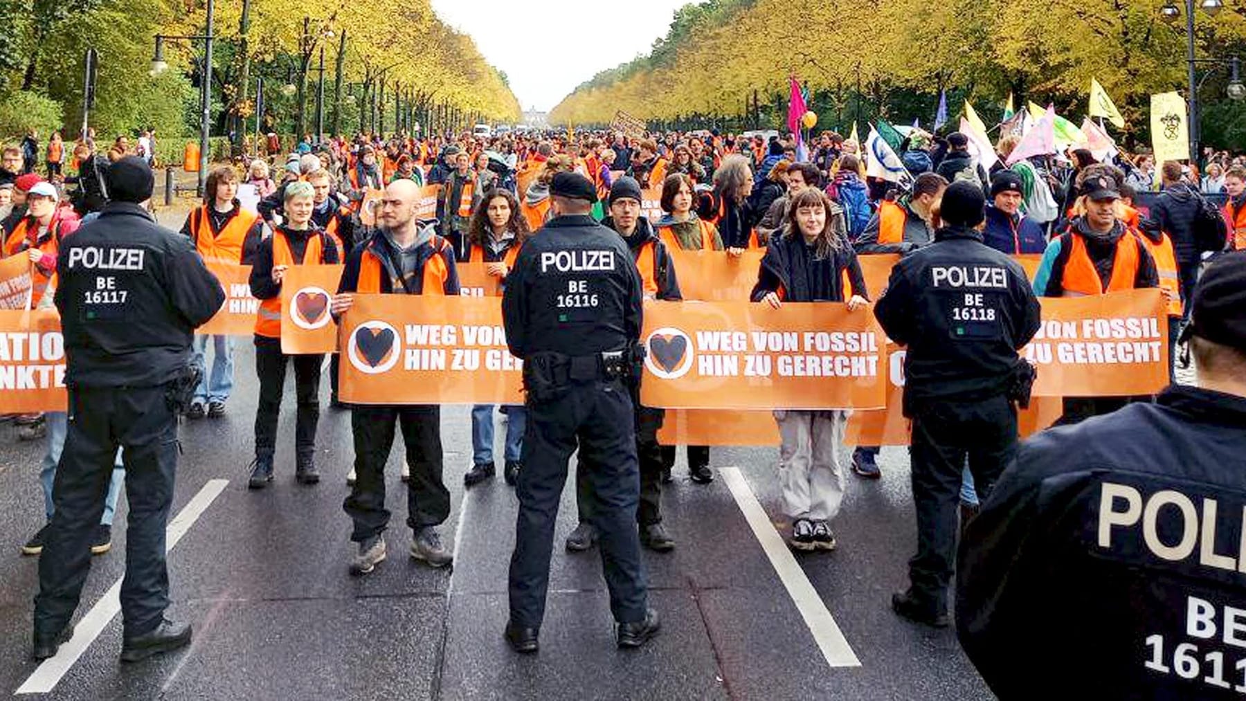 "Letzte Generation" Berlin: Mehrere Hundert Aktivisten Bei Massenblockade