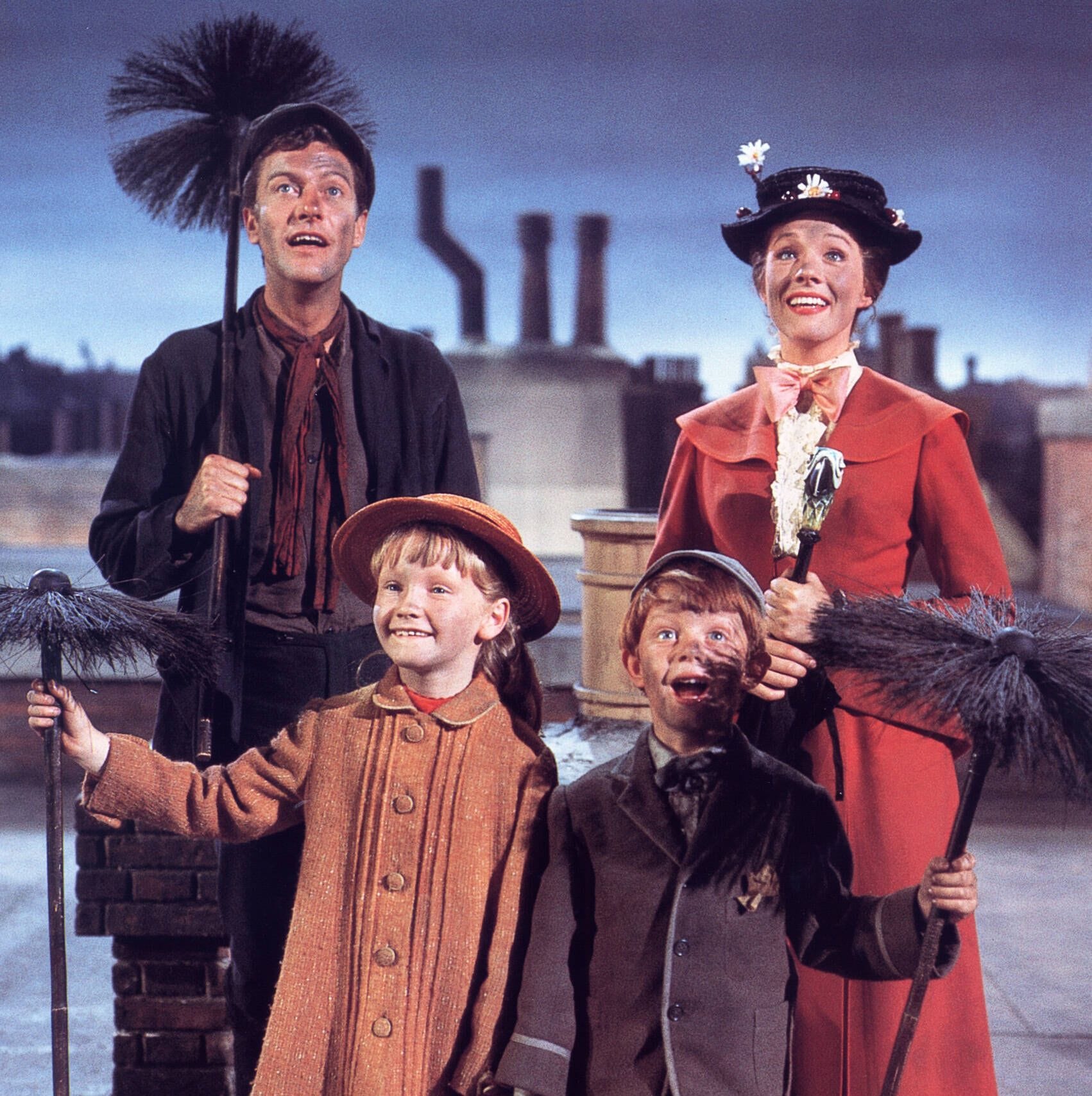 Julia Andrews an der Seite von Dick Van Dyke, Karen Dotrice und Matthew Garber in "Marry Poppins":