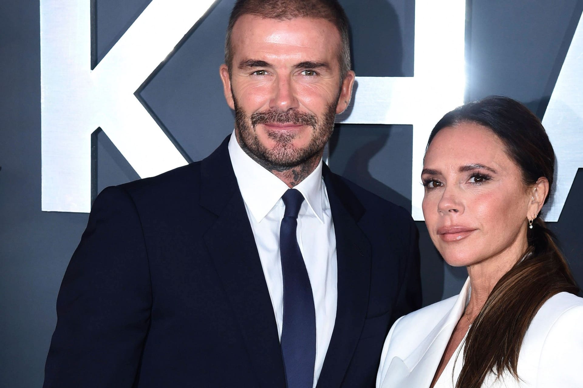 David Beckham mit Ehefrau Victoria Beckham: Hier bei der Premiere ihrer Netflix Doku-Serie "Beckham"