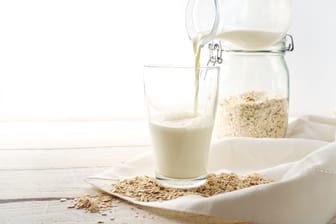 Hafermilch: Viele Produkte schneiden im Test "sehr gut" ab.