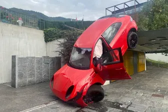 Unfall mit einem Porsche in der Schweiz.