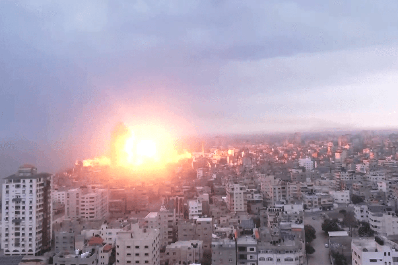 Explosionen in Gaza