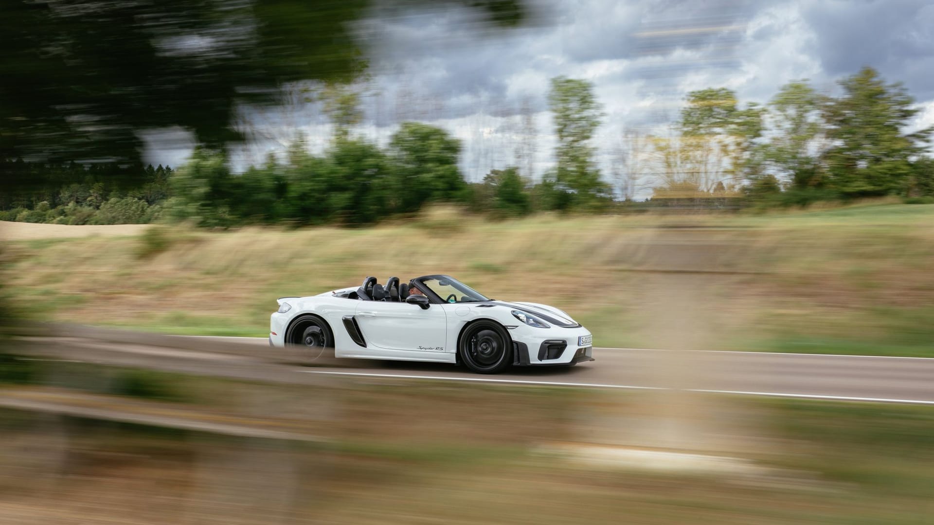 Porsche 718 Spyder RS