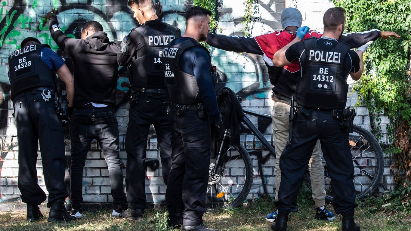 Polizei-Einsatz im Görlitzer Park