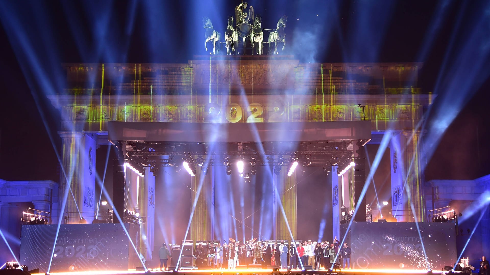 Silvester am Brandenburger Tor 2022 (Archivfoto): Feiern in diesem Jahr wieder Tausende eine rauschende Party?