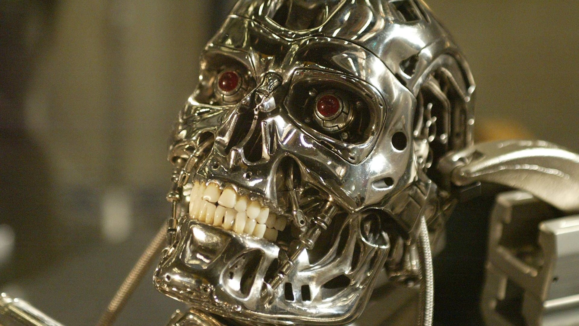 Szene aus "Terminator 3: Rise of the Machines": Der Film beschreibt eine Zukunft, in der eine übermächtige Künstliche Intelligenz die Herrschaft übernimmt.