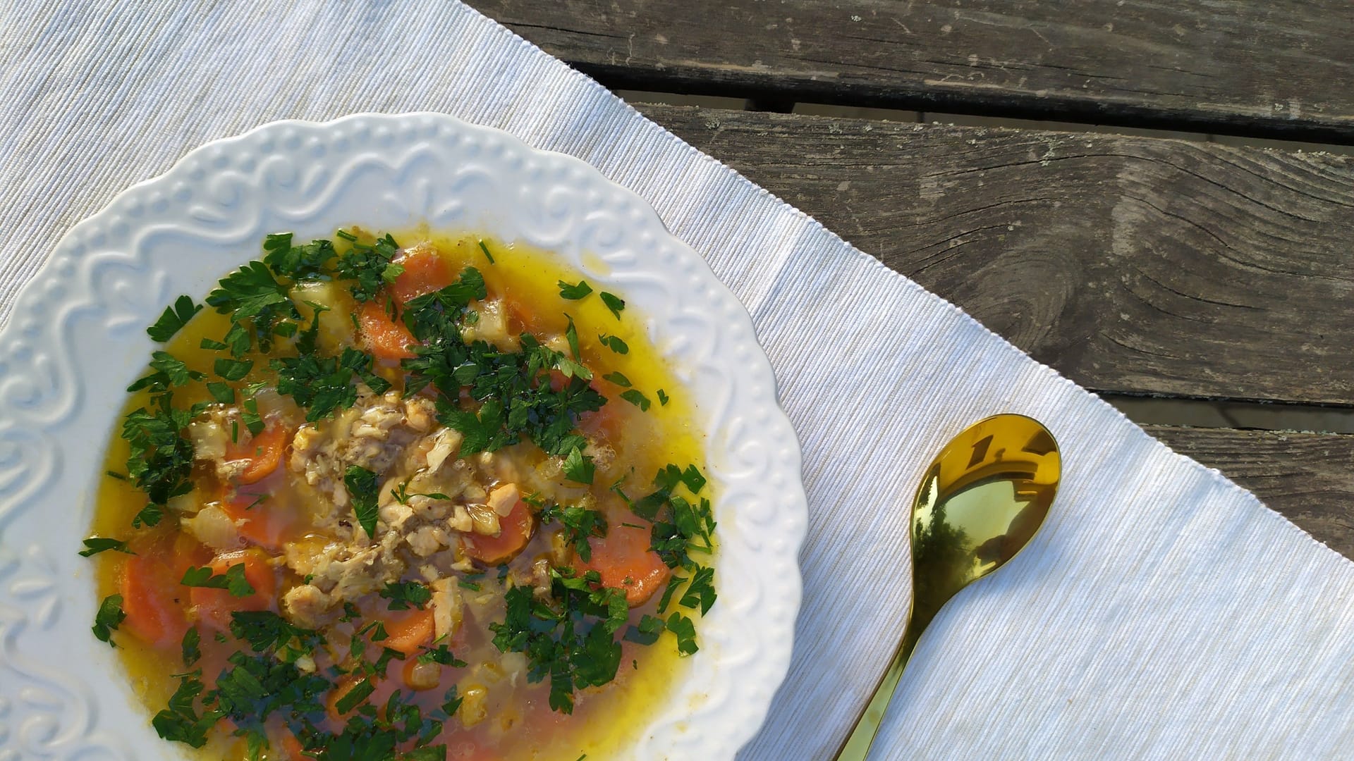 Mehr als eine Schlechtwetter-Mahlzeit: Hühnereintopf ist gesund und lecker.