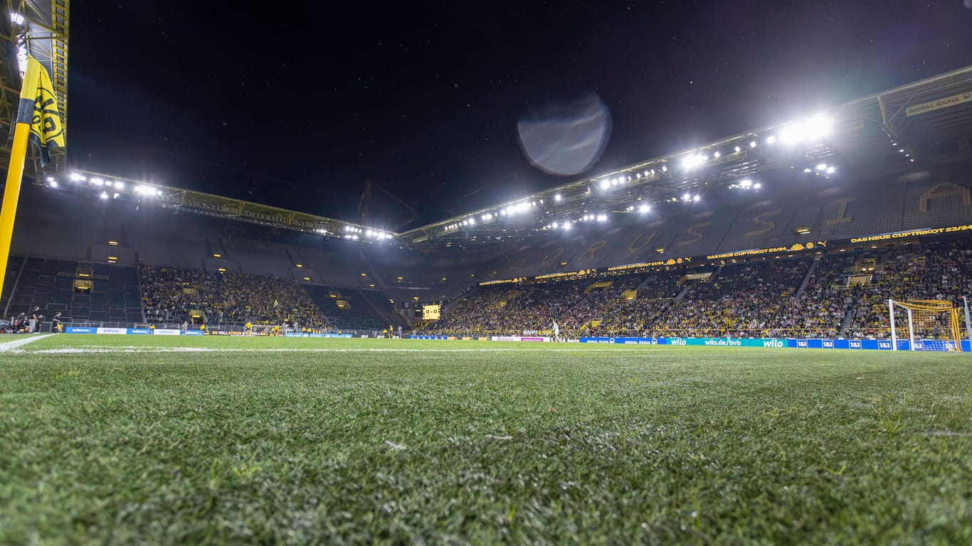 Der Signal Iduna Park: Dortmund empfängt am Freitag Bremen.