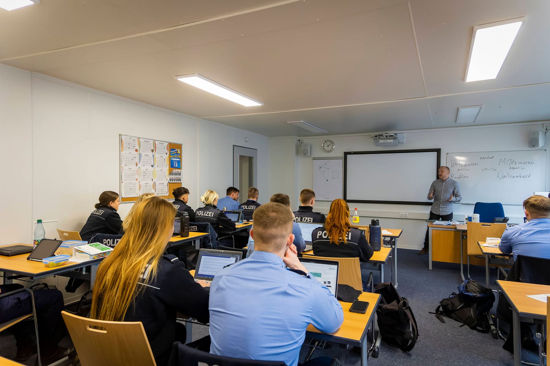 Polizeianwärter der Hochschule der Sächsischen Polizei in Rothenburg bei Görlitz.