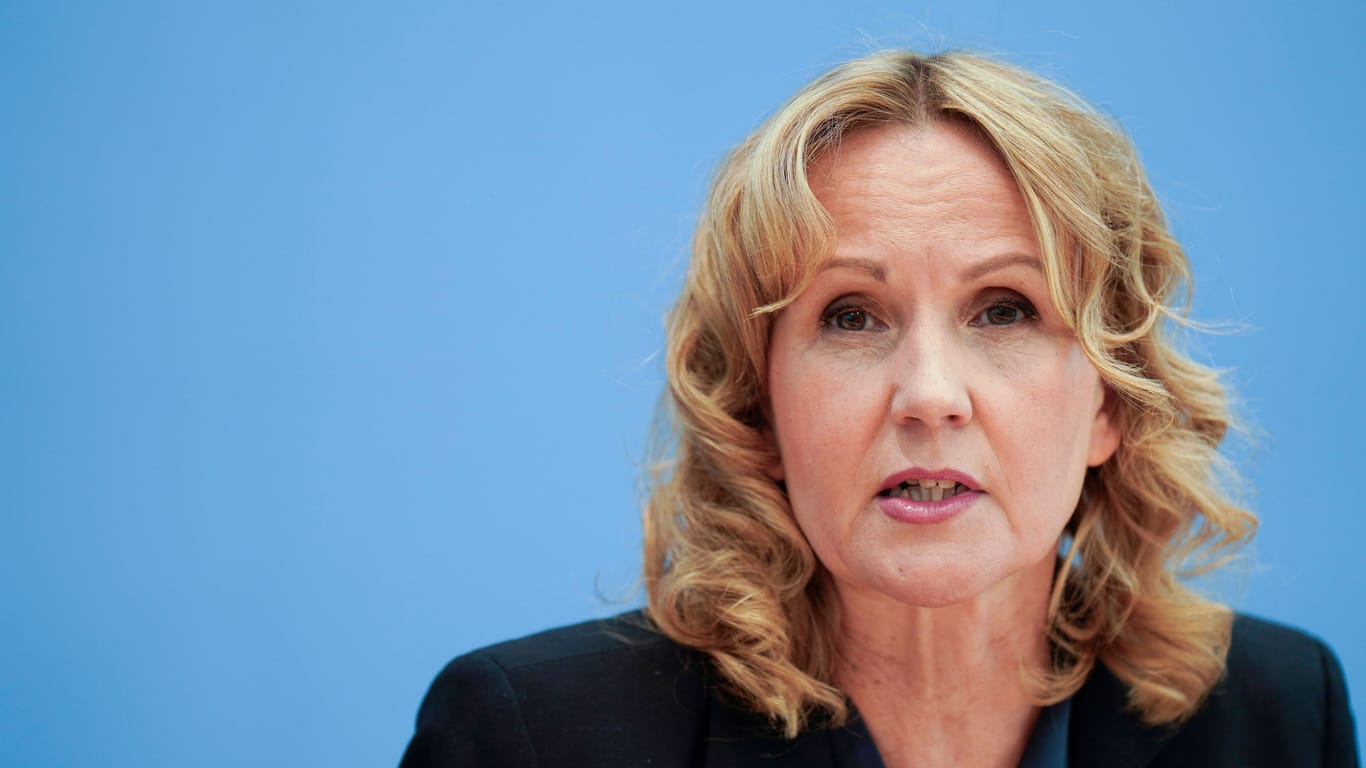 Bundesumweltministerin Steffi Lemke: Grünen-Politikerin will schnellere Abschüsse ermöglichen.