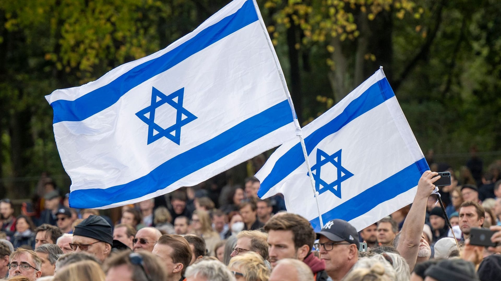 Demonstration gegen Antisemitismus in Berlin