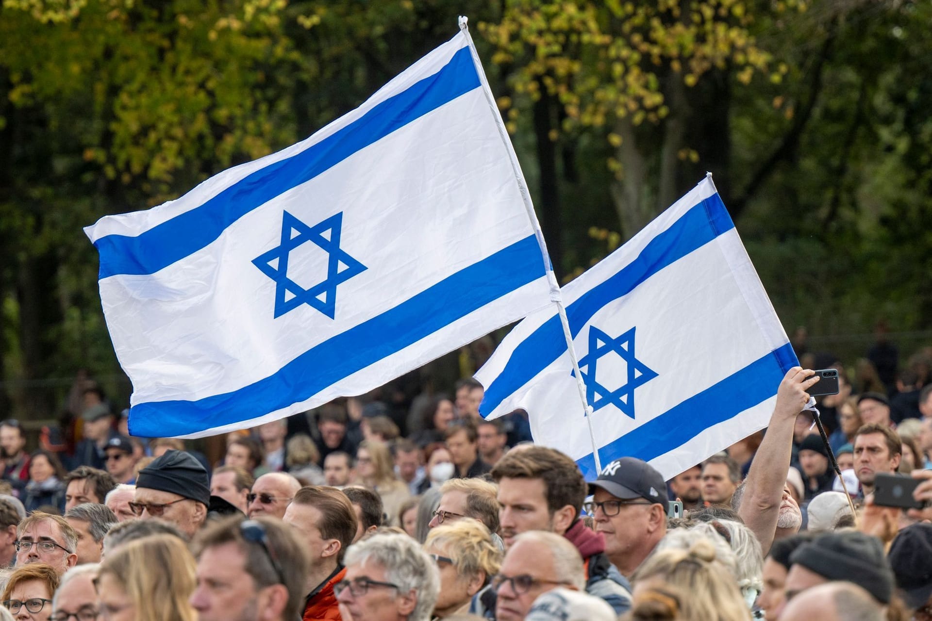 Demonstration gegen Antisemitismus in Berlin