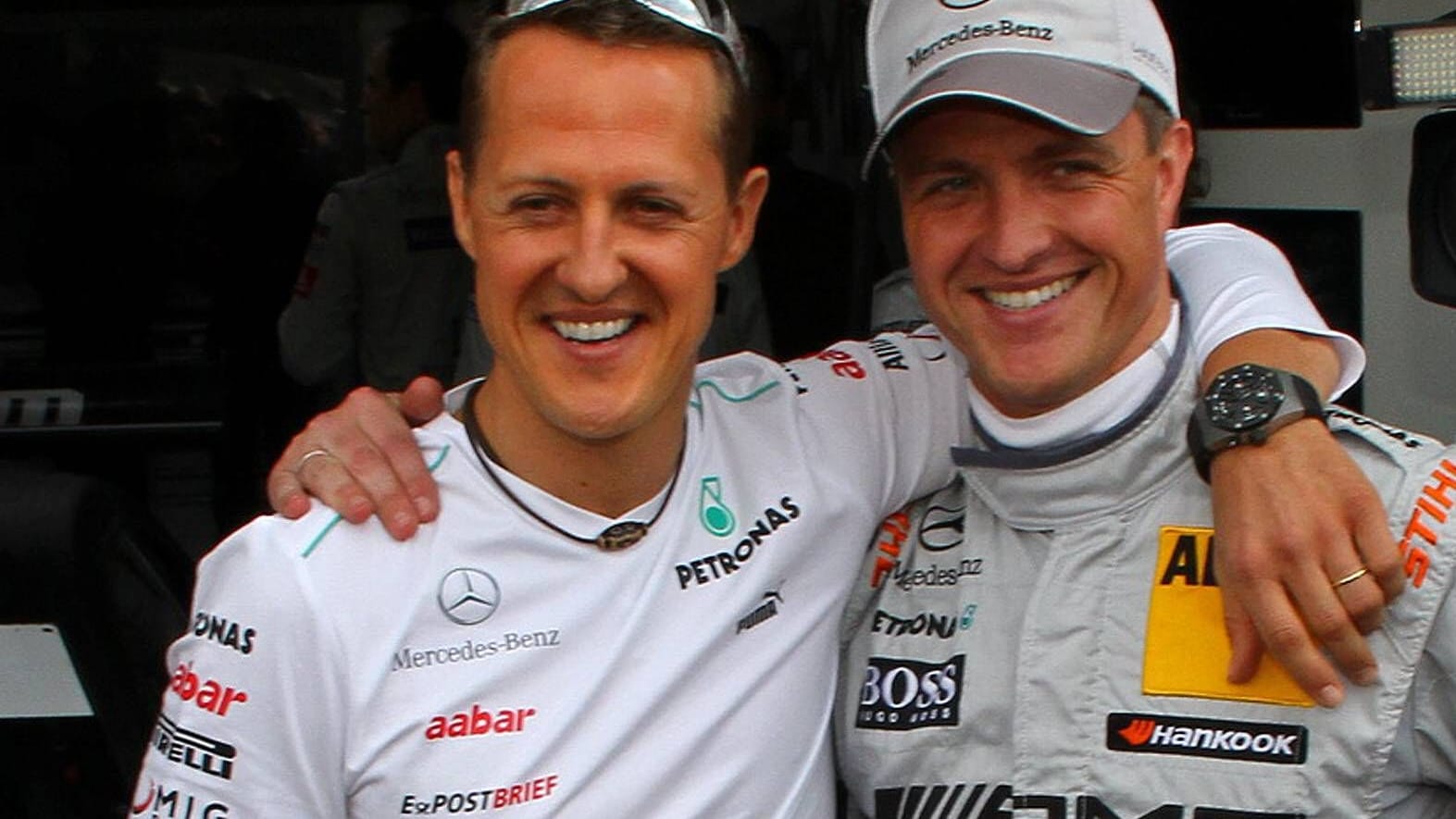 Michael und Ralf Schumacher: Die beiden Brüder posieren hier im Jahr 2012.