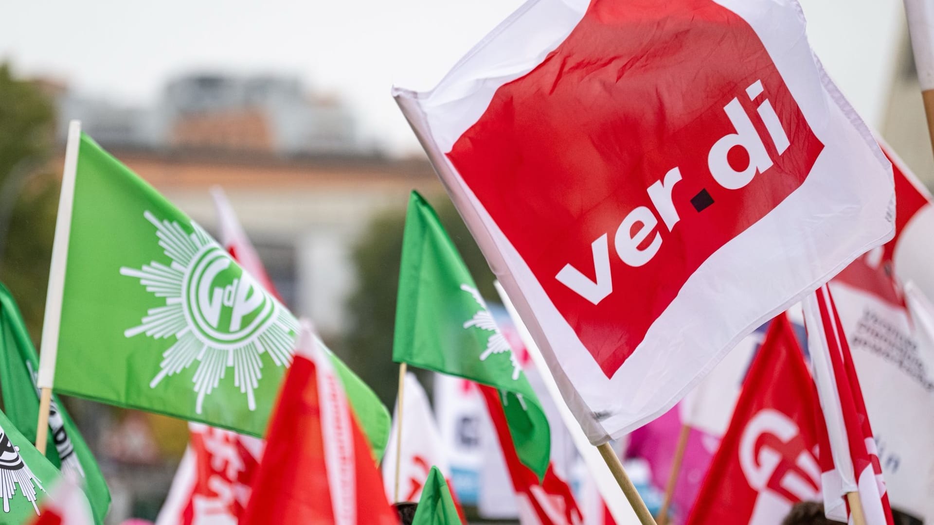 Tarifverhandlungen für den öffentlichen Dienst der Länder Tarifverhandlungen für den öffentlichen Dienst der Länder