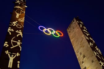 Beleuchtete Ringe im Berliner Olympiastadion (Symbolbild): Die Hauptstadt ist offen für eine neue Bewerbung.
