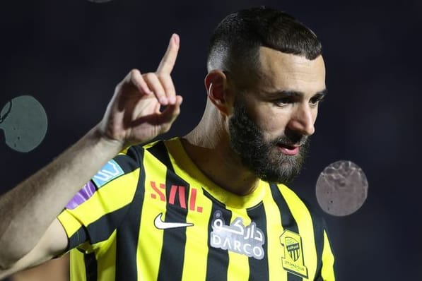 Der saudische Fußballverein Al Ittihad um Karim Benzema blieb einem Champions-League-Spiel im Iran fern (Archivbild).