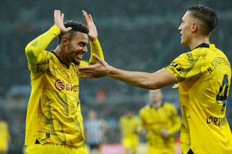 BVB-Neuzugang Felix Nmecha bejubelt seinen Treffer im Hinspiel gegen Newcastle (Quelle: IMAGO/Richard Sellers/imago)