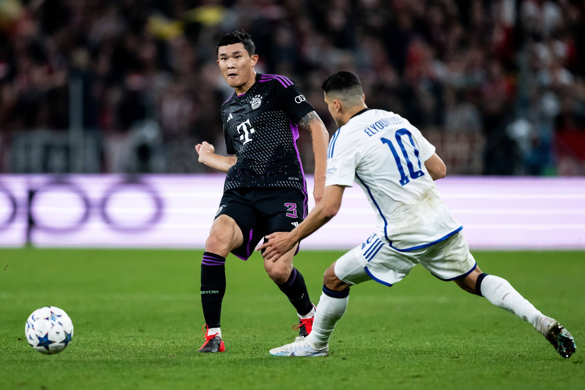 Min-jae Kim: Darum bemüht, die Abstimmung zu verbessern, suchte er immer wieder das Gespräch mit Kimmich auf dem Platz. Klärte noch im letzten Moment bei einer Großchance im Strafraum (52.). Wehrte beim 0:1 unglücklich vor die Füße des Torschützen ab. War trotzdem Bayerns sicherster Abwehrspieler. Note 3