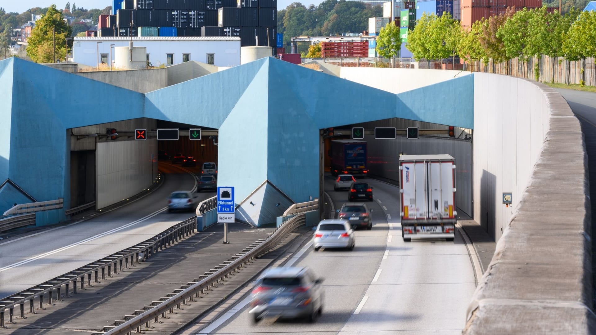 Elbtunnel Elbtunnel