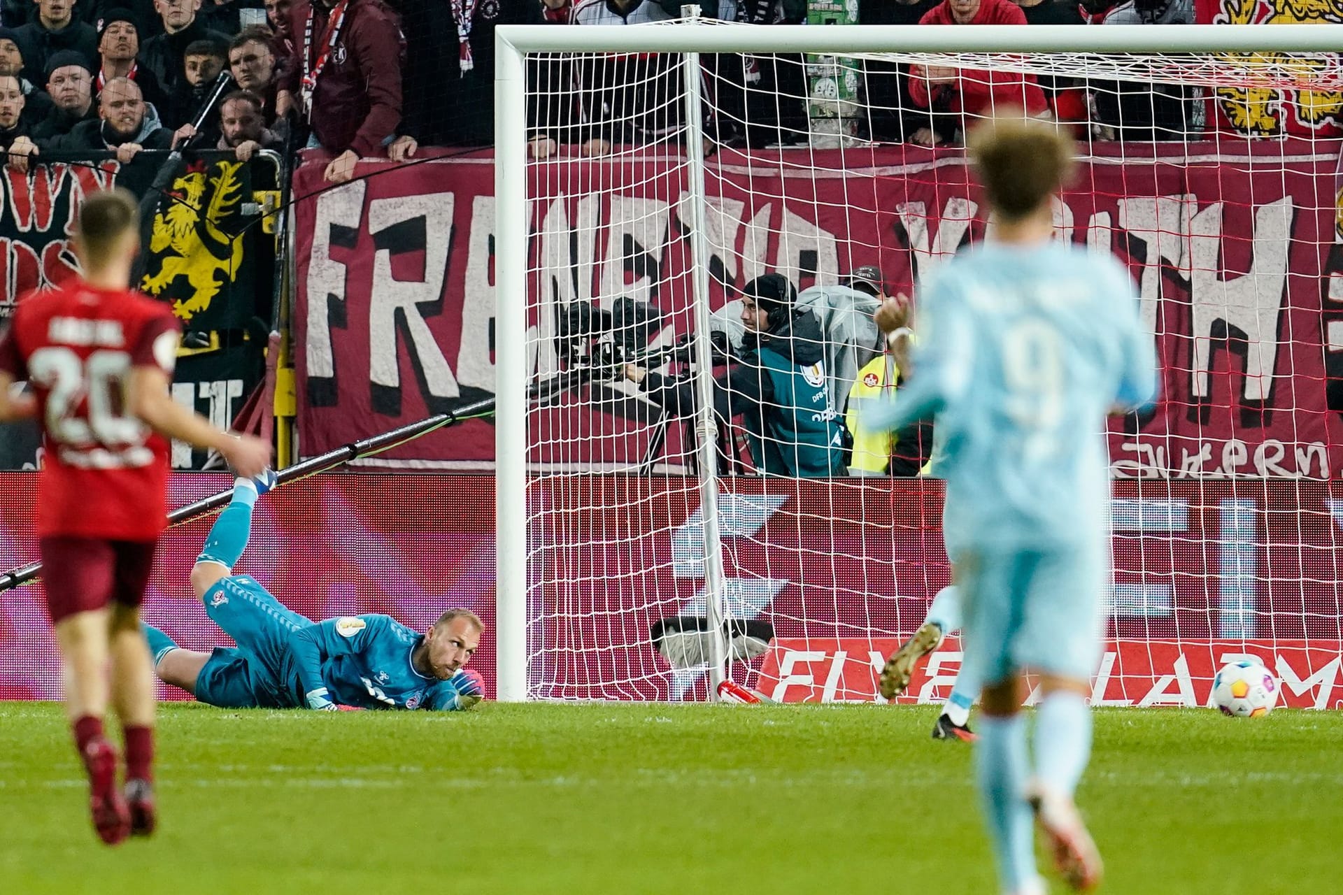 1. FC Kaiserslautern - 1. FC Köln