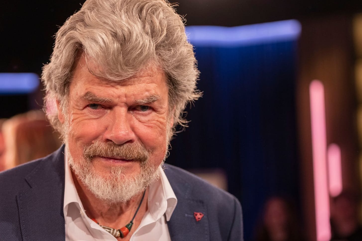 Reinhold Messner: Um seinen Rekord als erster Besteiger aller Achttausender ist eine Debatte entbrannt.