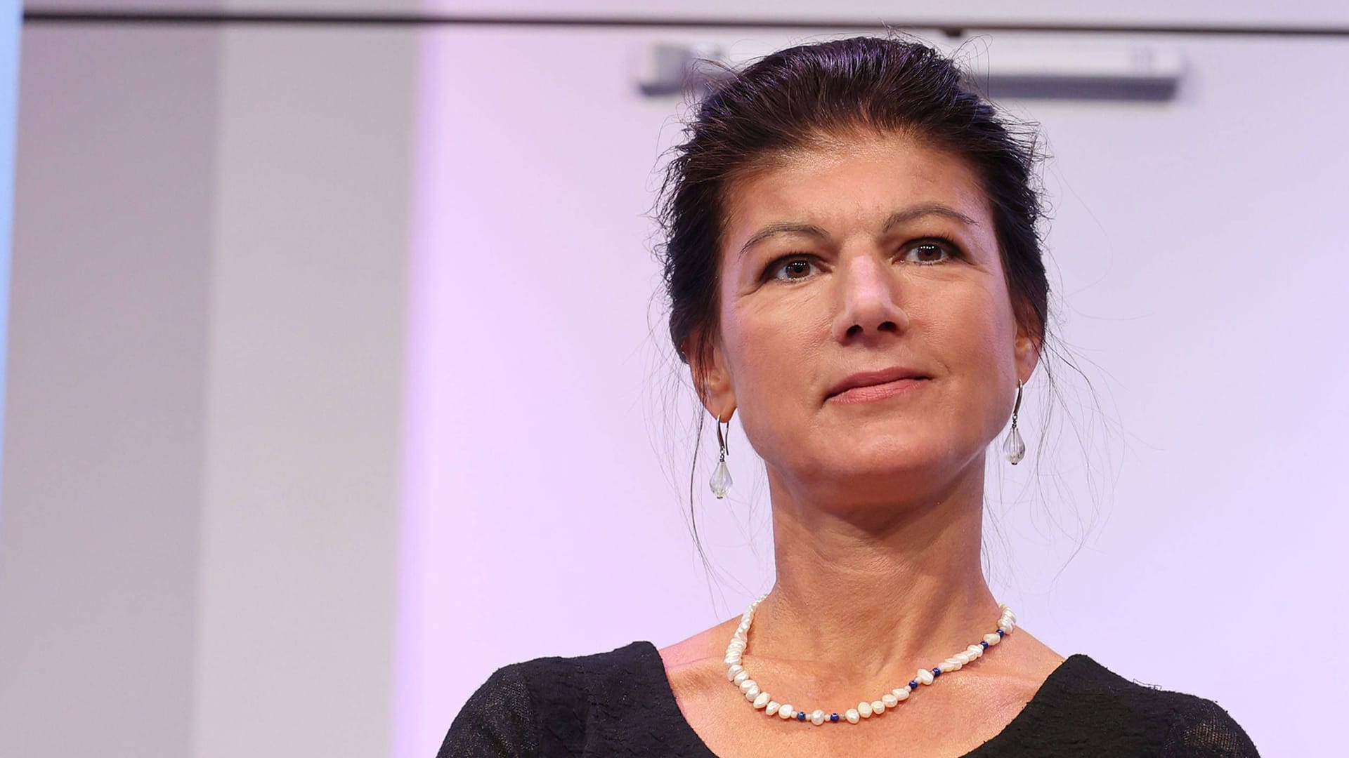 Sahra Wagenknecht (Archivbild): Sollte sie eine eigene Partei gründen, könnte die Linke ihren Fraktionsstatus im Bundestag verlieren. Sahra Wagenknecht (Archivbild): Sollte sie eine eigene Partei gründen, könnte die Linke ihren Fraktionsstatus im Bundestag verlieren.