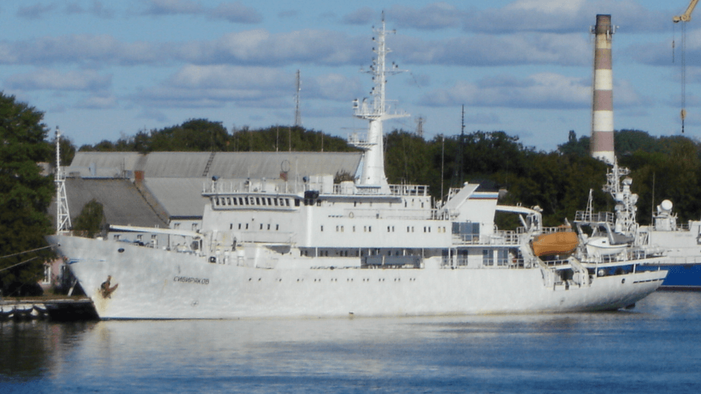 Verdächtiges russisches Schiff "Sibirjakow": Erneut operierte es genau dort in der Ostsee, wo später eine Pipeline riss.