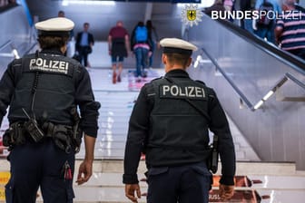 Polizeistreife im Dienst: Immer wieder kommt es am Münchner Hauptbahnhof zu Straftaten.