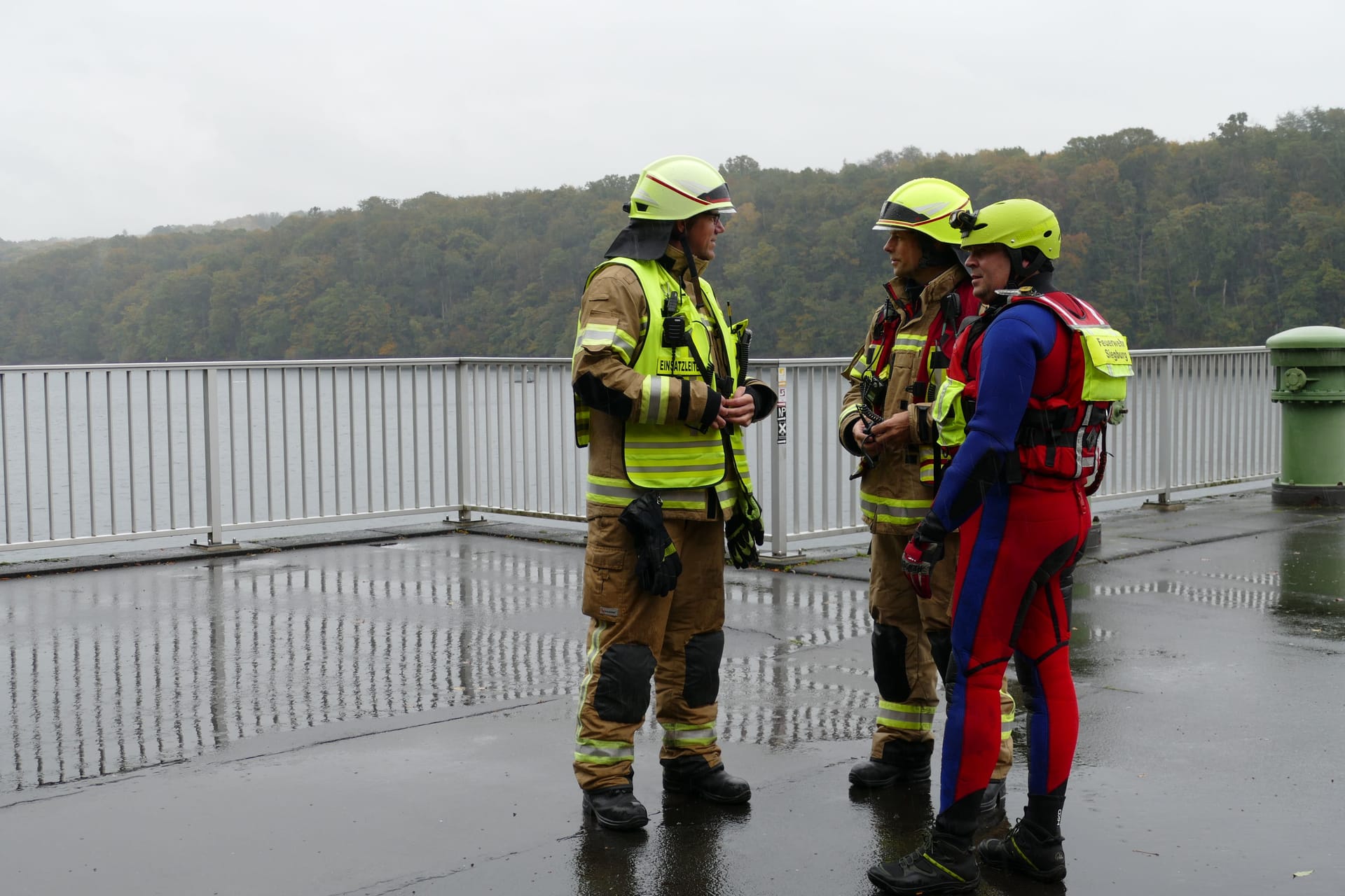 Bei dem Feuerwehreinsatz wurde der Tod der Person bestätigt.