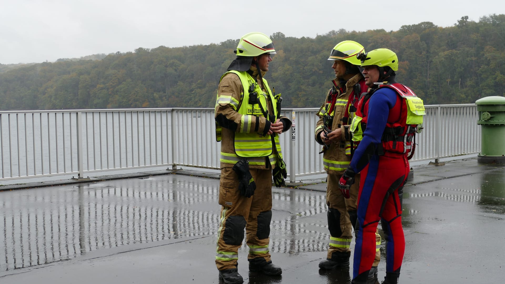 Bei dem Feuerwehreinsatz wurde der Tod der Person bestätigt.