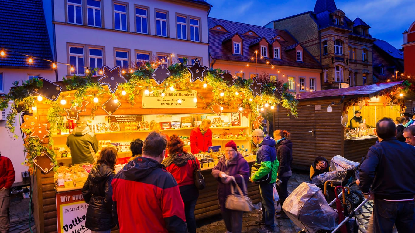 imago images 103441406Pulsnitz ist bekannt als Sachsens Pfefferkuchenstadt: Bereits seit 2003 findet der Pfefferkuchenmarkt am ersten Novemberwochenende statt.