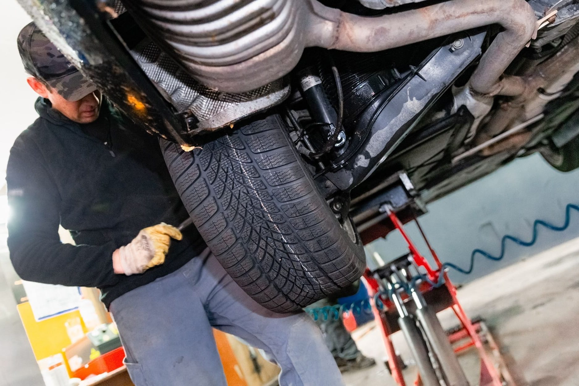 Räderwechsel in der Werkstatt