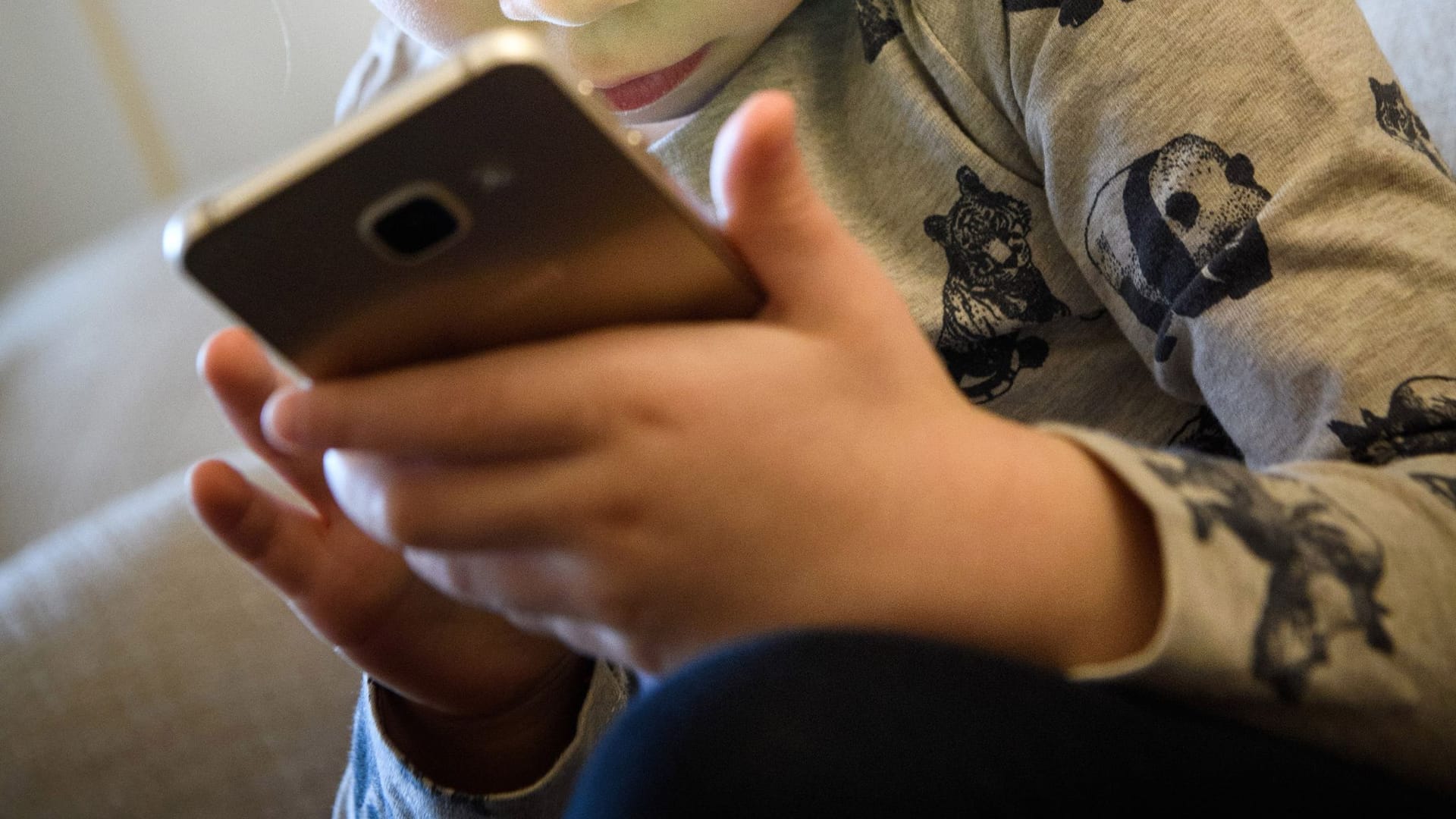 Kinder und Online-Dienste Kinder und Online-Dienste